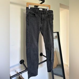 QUICKSILVER 32/33 Black Pants